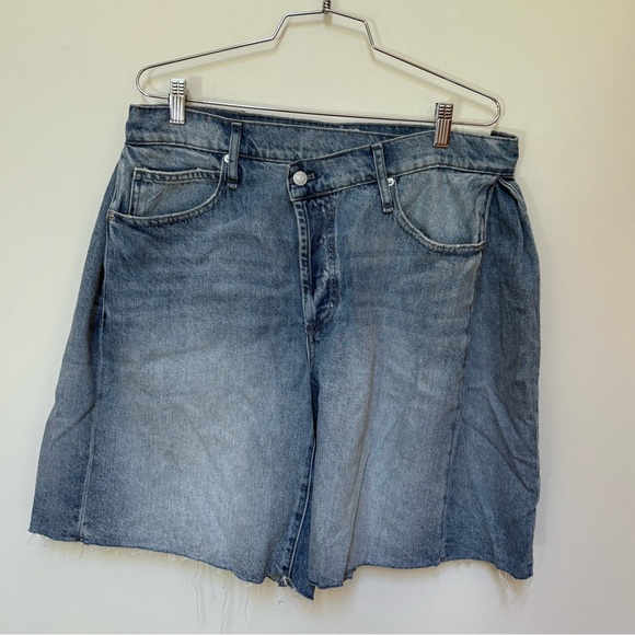 NWT Free People We The Free Boomerang Long Shorts Size 31 - Picture 3 of 13